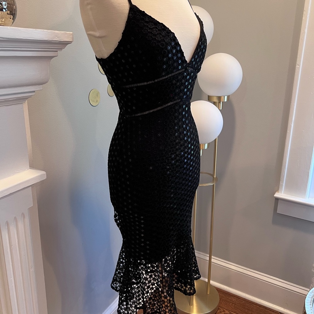 Lulu's Chance Encounter Black Sequin Lace Trumpet Midi Dress - Picture 7 of 8